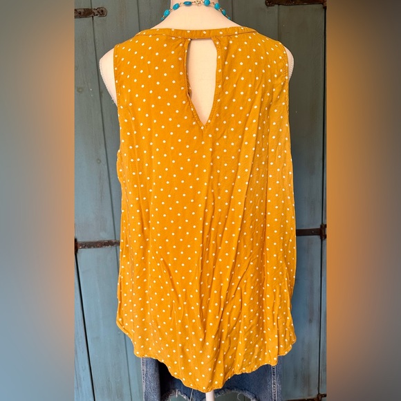 Old Navy Tunic - Picture 2 of 6